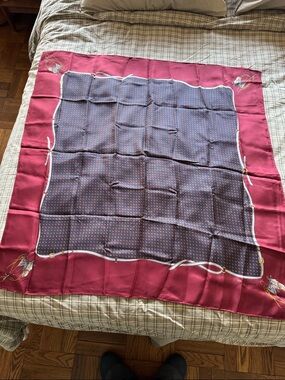 Ralph Lauren Red Border Navy Center Decorative Throw